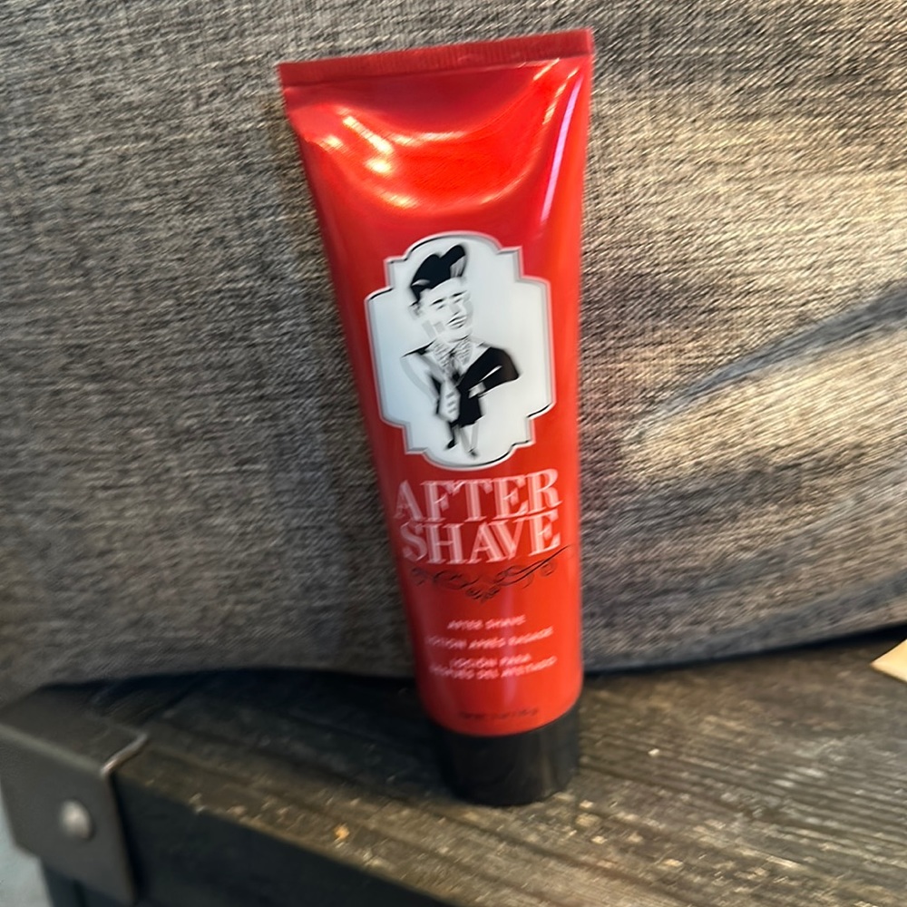 Johnny B After Shave